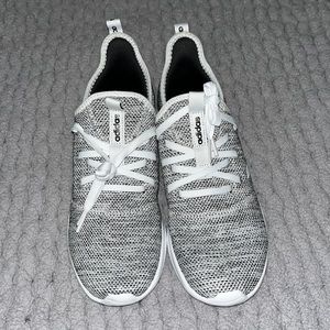 Adidas Cloudfoam Sneakers BRAND NEW